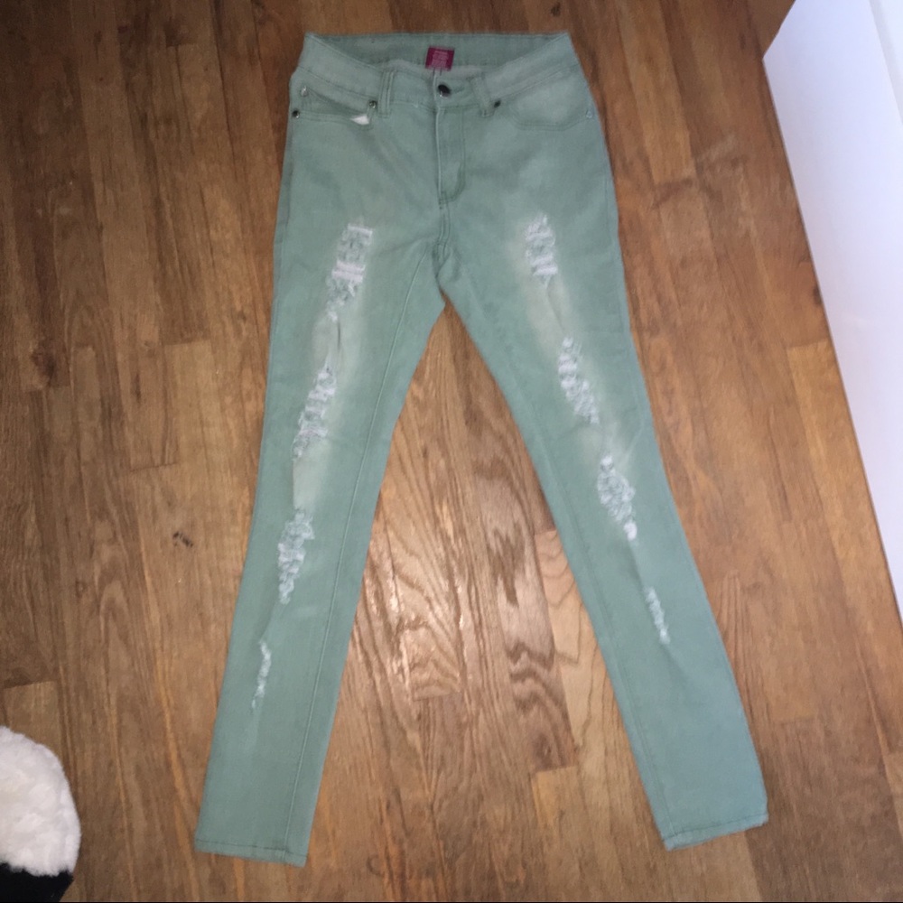 Jeans